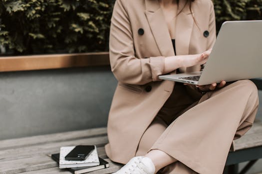 entrepreneur using productivity app