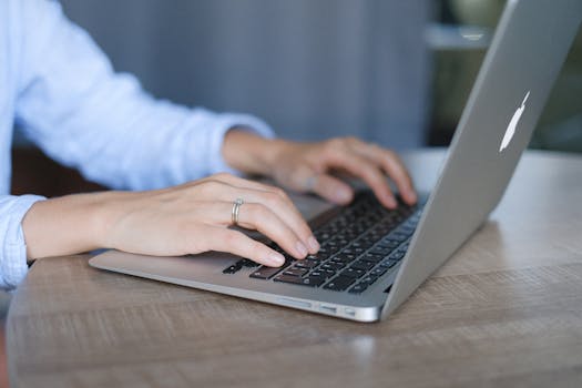 entrepreneurs networking online